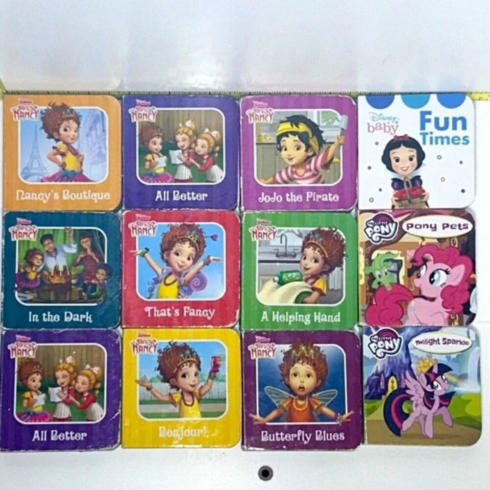 33 LITTLE CHUNKY BOOKS w/ Vehicle Books, Princess Books & - Picture 3 of 11